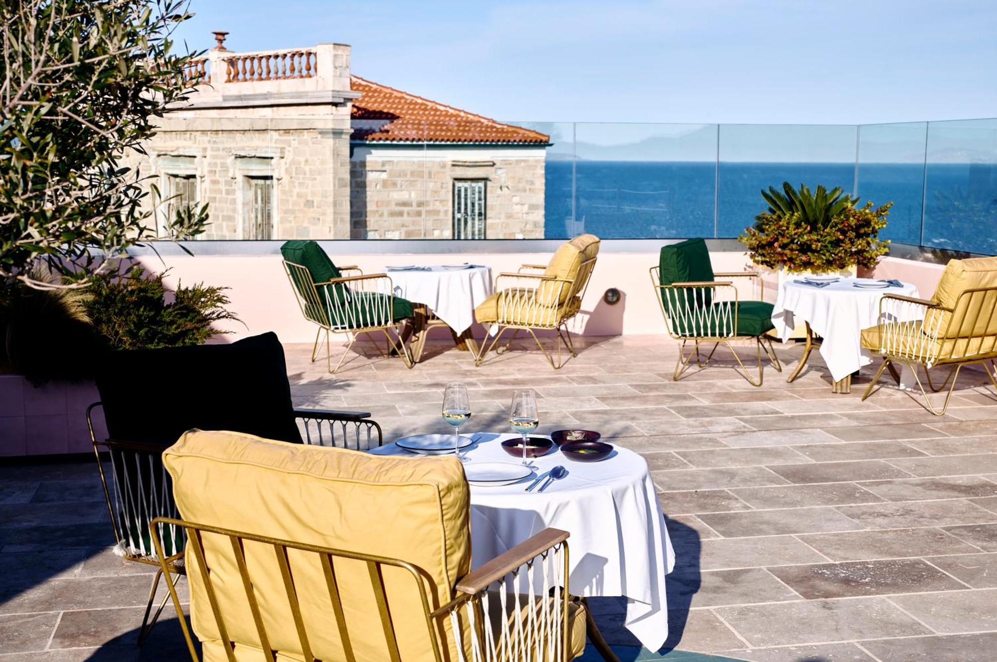 Aristide Hotel Ermoupoli Buitenkant foto