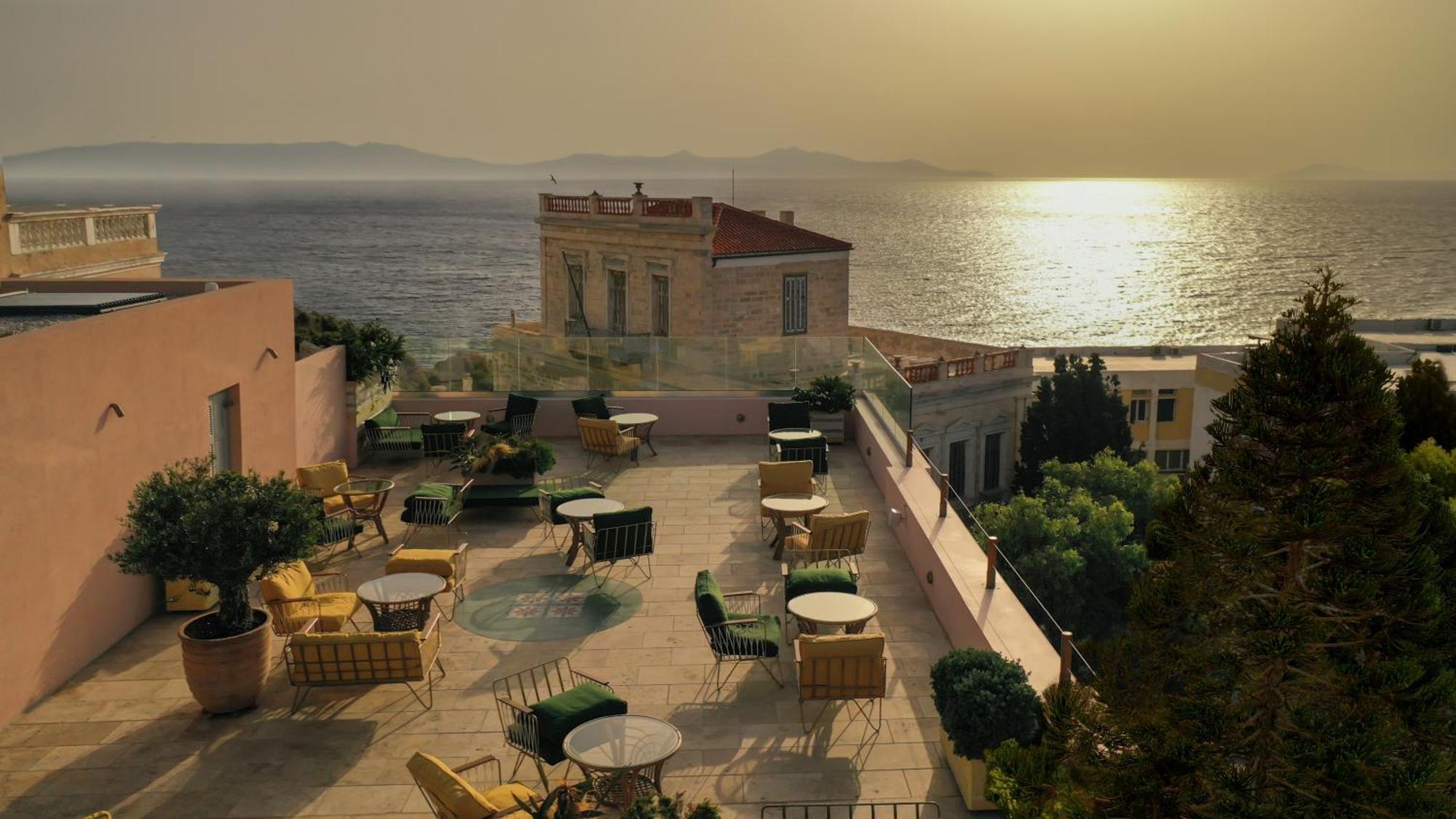 Aristide Hotel Ermoupoli Buitenkant foto